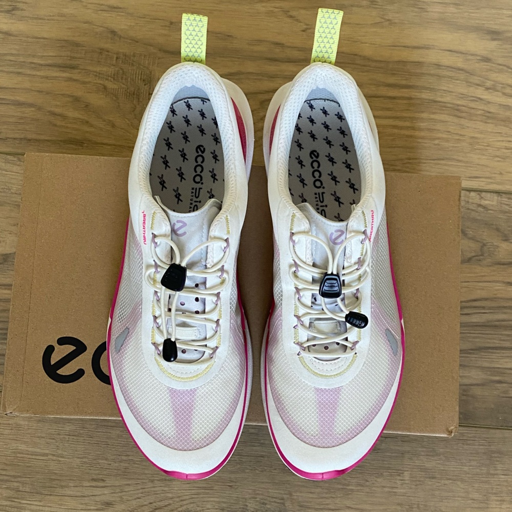 ECCO Women's Biom 2.2 Sneakers